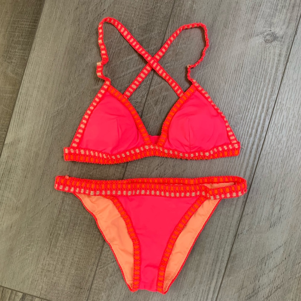 Victoria’s Secret Bikini Set